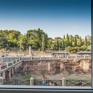 ** Affittacamere First Floor Italia